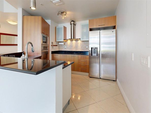 5970 Indian Creek Dr PH4, Miami Beach FL 33140