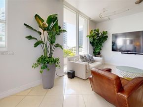 5970 Indian Creek Dr PH4, Miami Beach FL 33140