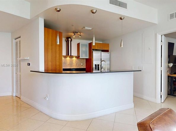 5970 Indian Creek Dr PH4, Miami Beach FL 33140