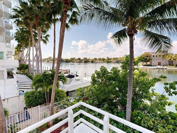 5970 Indian Creek Dr PH4, Miami Beach FL 33140