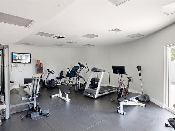 5970 Indian Creek Dr PH4, Miami Beach FL 33140