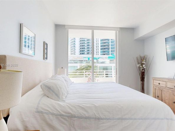 5970 Indian Creek Dr PH4, Miami Beach FL 33140