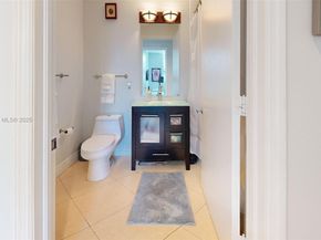 5970 Indian Creek Dr PH4, Miami Beach FL 33140
