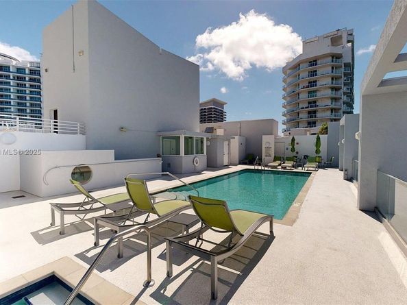 5970 Indian Creek Dr PH4, Miami Beach FL 33140