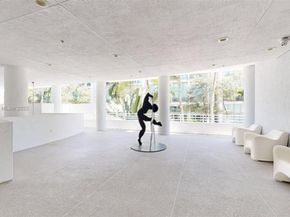 5970 Indian Creek Dr PH4, Miami Beach FL 33140