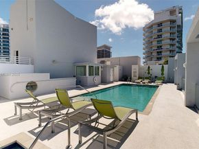 5970 Indian Creek Dr PH4, Miami Beach FL 33140