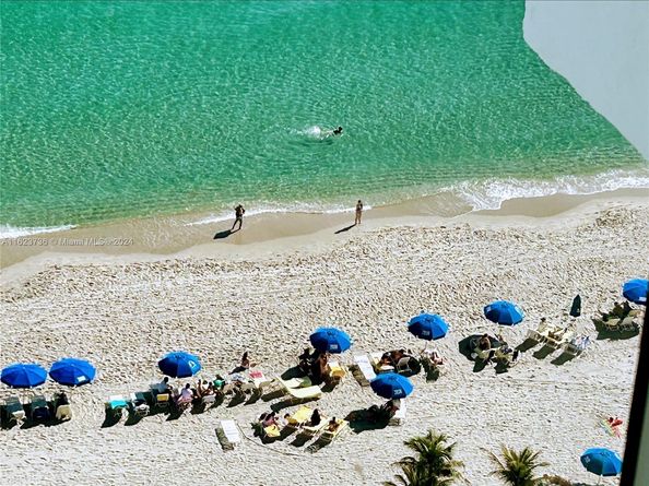 2030 S Ocean Dr 2220, Hallandale Beach FL 33009