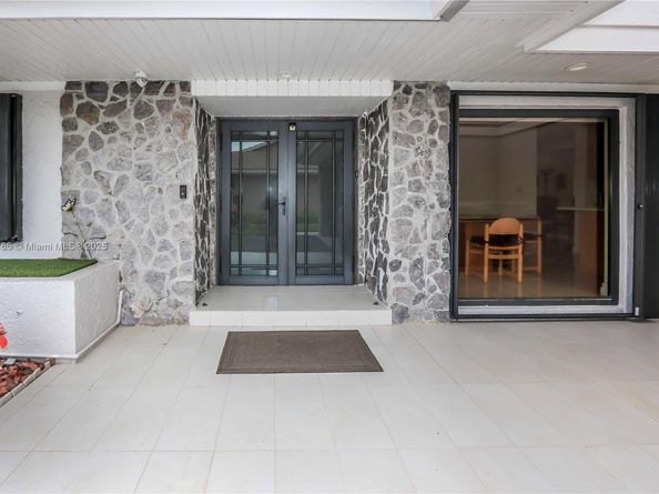 3650 N 36th Ave 2, Hollywood FL 33021