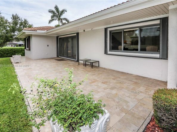 3650 N 36th Ave 2, Hollywood FL 33021