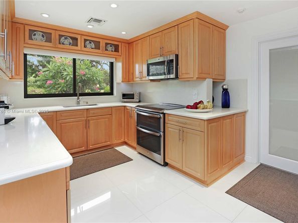 3650 N 36th Ave 2, Hollywood FL 33021