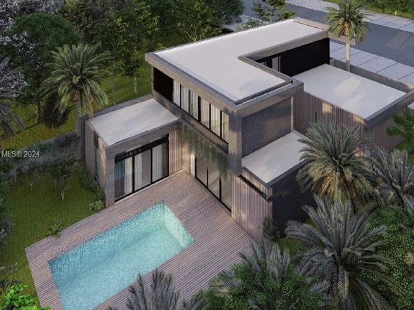 260 NW 43rd St, Miami FL 33127