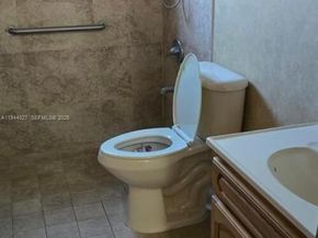 8906 SW 6th Ln, Miami FL 33174