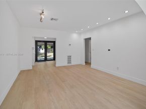 1113 N Victoria Park Rd, Fort Lauderdale FL 33304