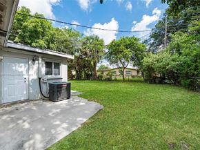 3841 NW 7th Ct, Lauderhill FL 33311