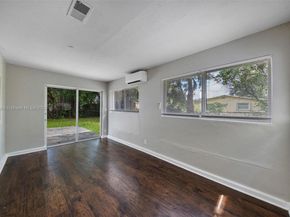 3841 NW 7th Ct, Lauderhill FL 33311