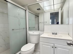 8450 Sunrise Lakes Blvd 111, Sunrise FL 33322