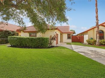 640 SW 113th Ter