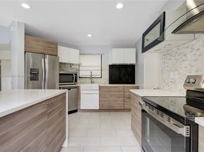 640 SW 113th Ter, Pembroke Pines FL 33025
