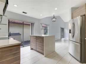 640 SW 113th Ter, Pembroke Pines FL 33025