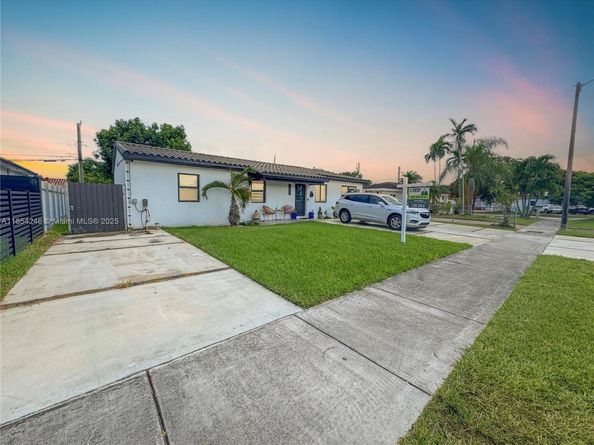7580 SW 29th St, Miami FL 33155