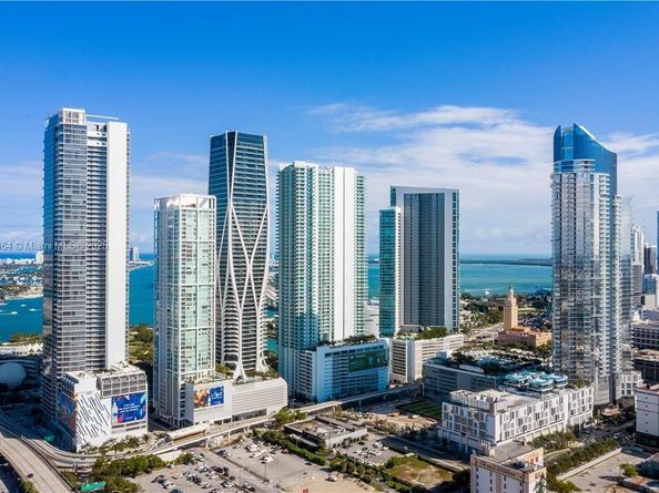 851 NE 1st Ave 2904, Miami FL 33132