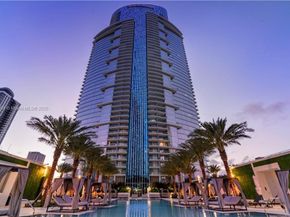 851 NE 1st Ave 2904, Miami FL 33132