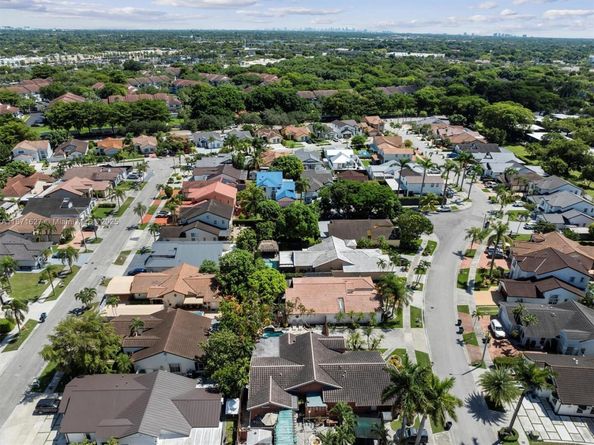 9133 SW 142nd Pl, Miami FL 33186
