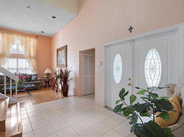 9133 SW 142nd Pl, Miami FL 33186