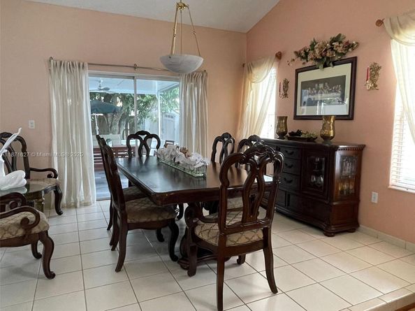 9133 SW 142nd Pl, Miami FL 33186