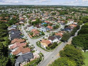 9133 SW 142nd Pl, Miami FL 33186