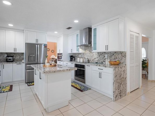 9133 SW 142nd Pl, Miami FL 33186