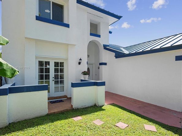 9133 SW 142nd Pl, Miami FL 33186