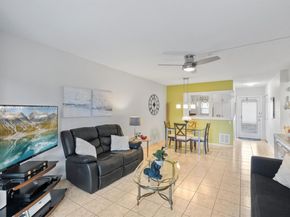 4431 NW 16th St H110, Lauderhill FL 33313