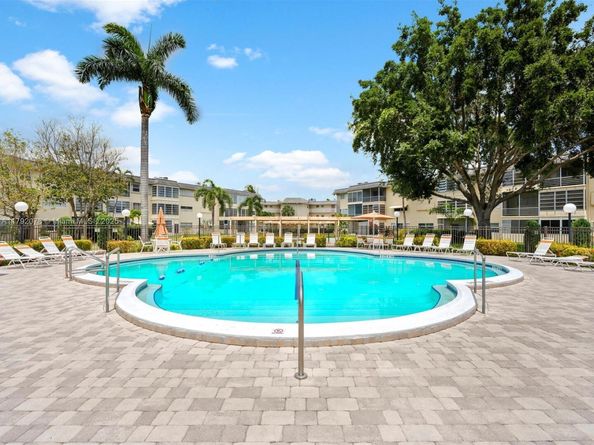 4431 NW 16th St H110, Lauderhill FL 33313