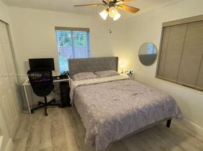 2950 NE 11th Ave, Pompano Beach FL 33064