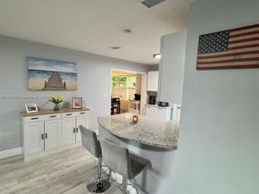2950 NE 11th Ave, Pompano Beach FL 33064