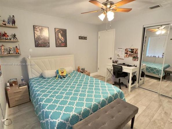 2950 NE 11th Ave, Pompano Beach FL 33064