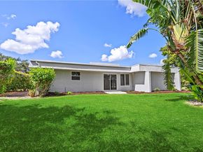 5000 Bayberry Ln, Tamarac FL 33319
