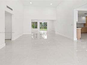 5000 Bayberry Ln, Tamarac FL 33319