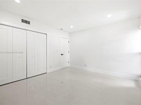 5000 Bayberry Ln, Tamarac FL 33319