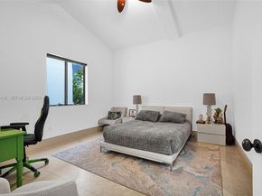 3675 Loquat Ave, Miami FL 33133