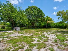 1516 NW 19th Ave, Fort Lauderdale FL 33311