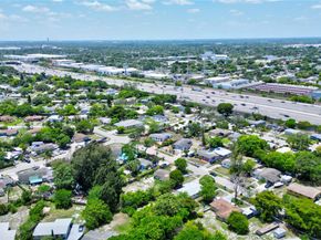 1516 NW 19th Ave, Fort Lauderdale FL 33311