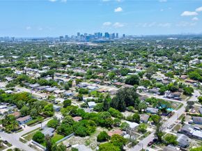 1516 NW 19th Ave, Fort Lauderdale FL 33311