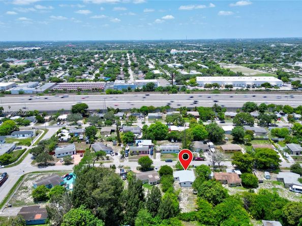 1516 NW 19th Ave, Fort Lauderdale FL 33311