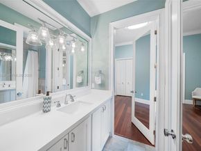 6890 SW 94th St, Pinecrest FL 33156