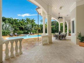 6890 SW 94th St, Pinecrest FL 33156