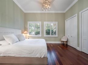 6890 SW 94th St, Pinecrest FL 33156