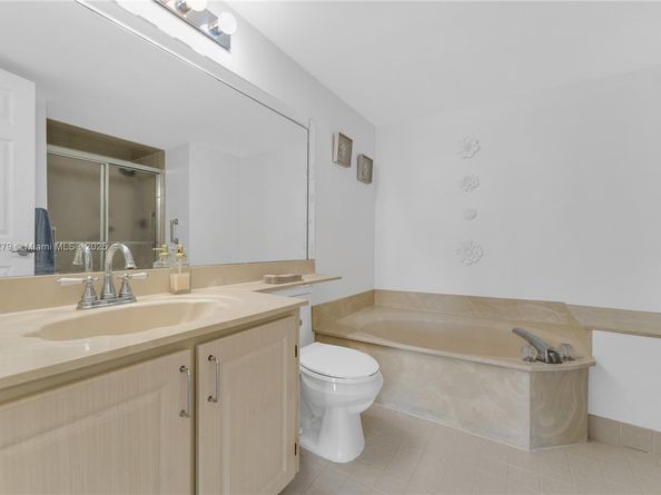 2521 NW 104th Ave 307, Sunrise FL 33322
