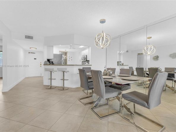 2521 NW 104th Ave 307, Sunrise FL 33322